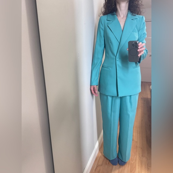 LICHI Suit Jacket ( Part Of A Set if wanted to) In Small Size - Picture 3 of 12